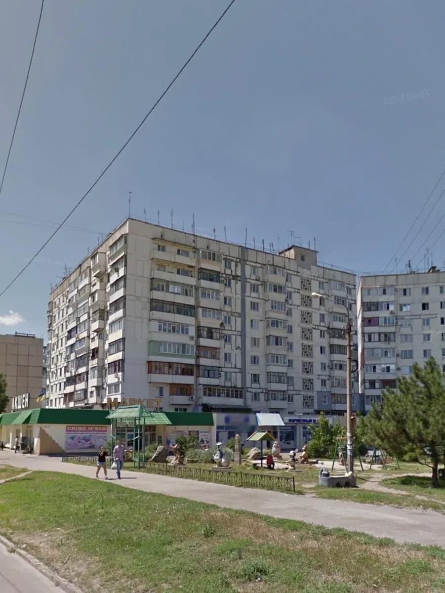 Приміщення, Дніпровський: фасадне, вихід на парк - фото 1