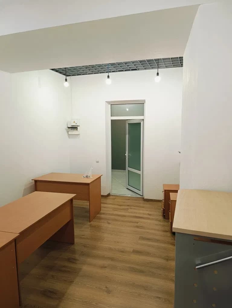 Офіси у БЦ Волна: панорамні вікна, метро Печерська за 3 хв - фото 5