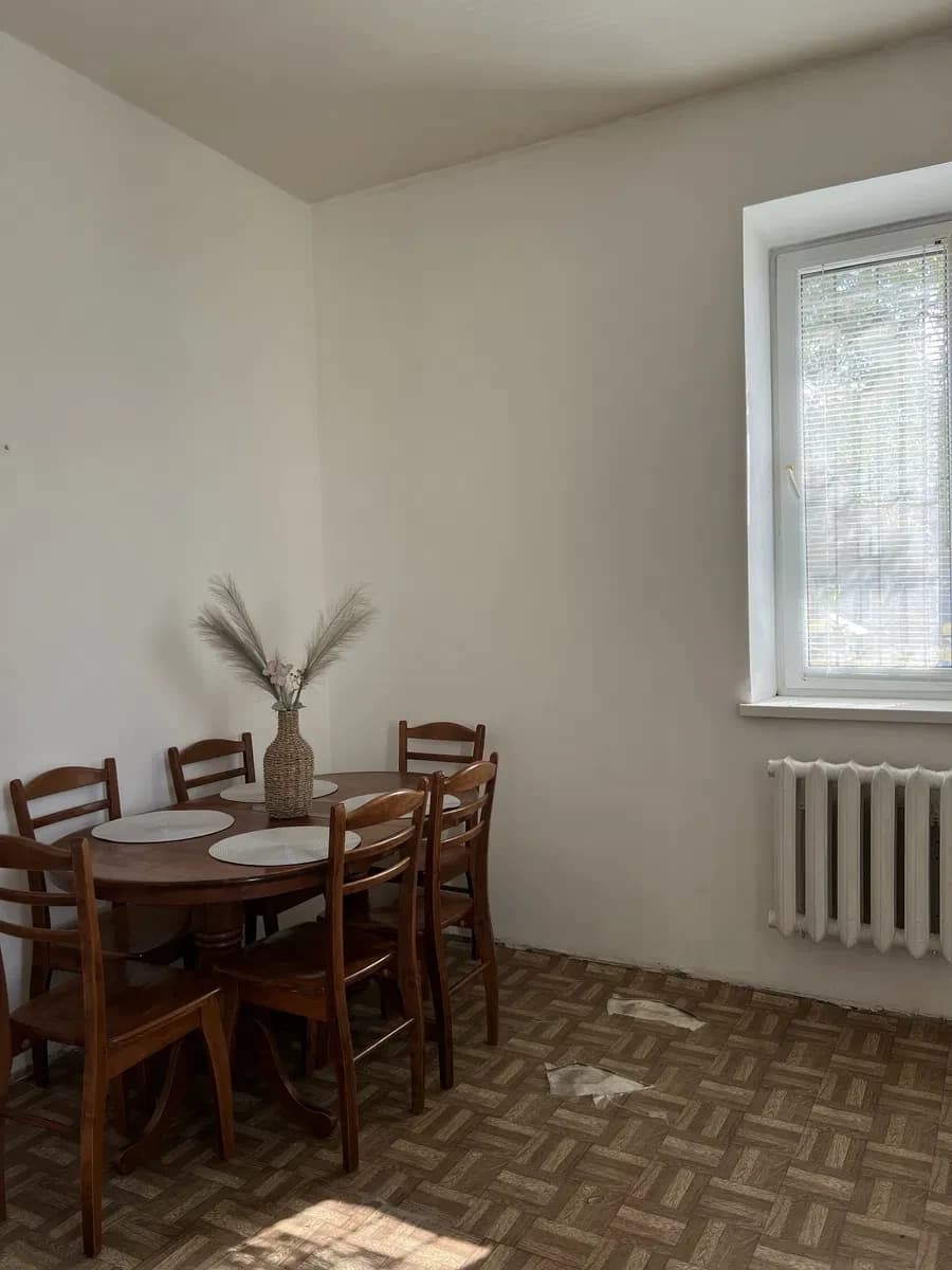 2-кімнатна квартира, Биківня: дитяча кімната 18 м², парк і ліс поруч - фото 5