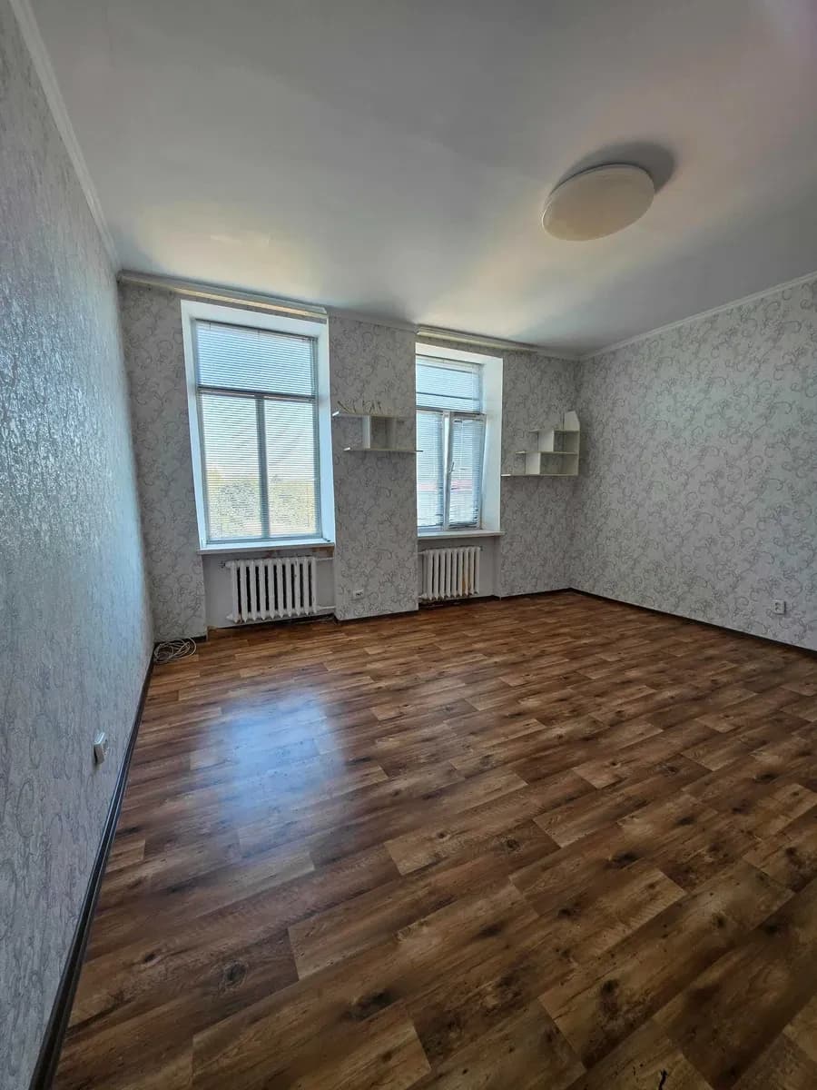 1-кімнатна квартира, Чернігів: світло не вимикають, можна з тваринами - фото 1