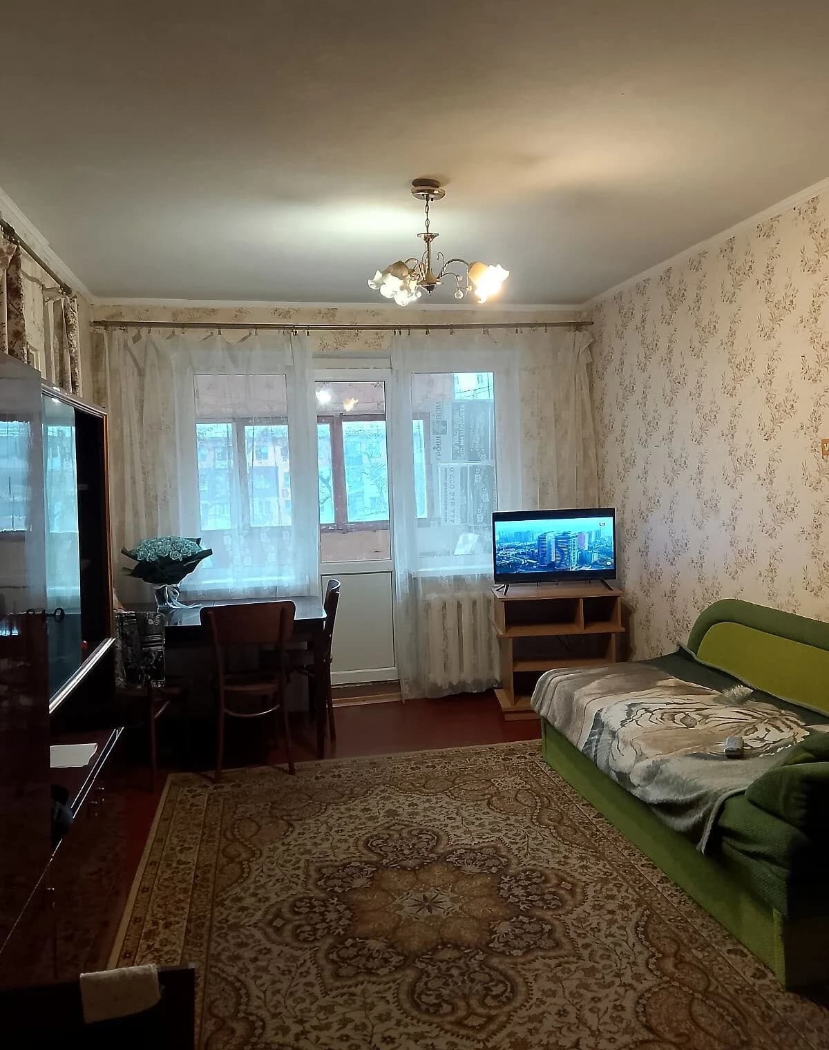 2-кімнатна квартира, Покровський: закріплене паркомісце, панорамні вікна - фото 1