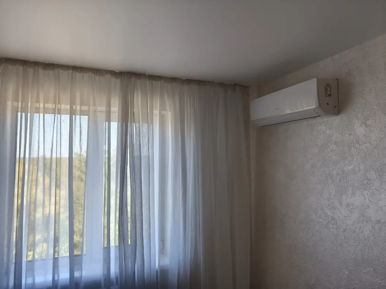 3-кімнатна квартира, Черкаське: гараж за 200 метрів, євроремонт - фото 2