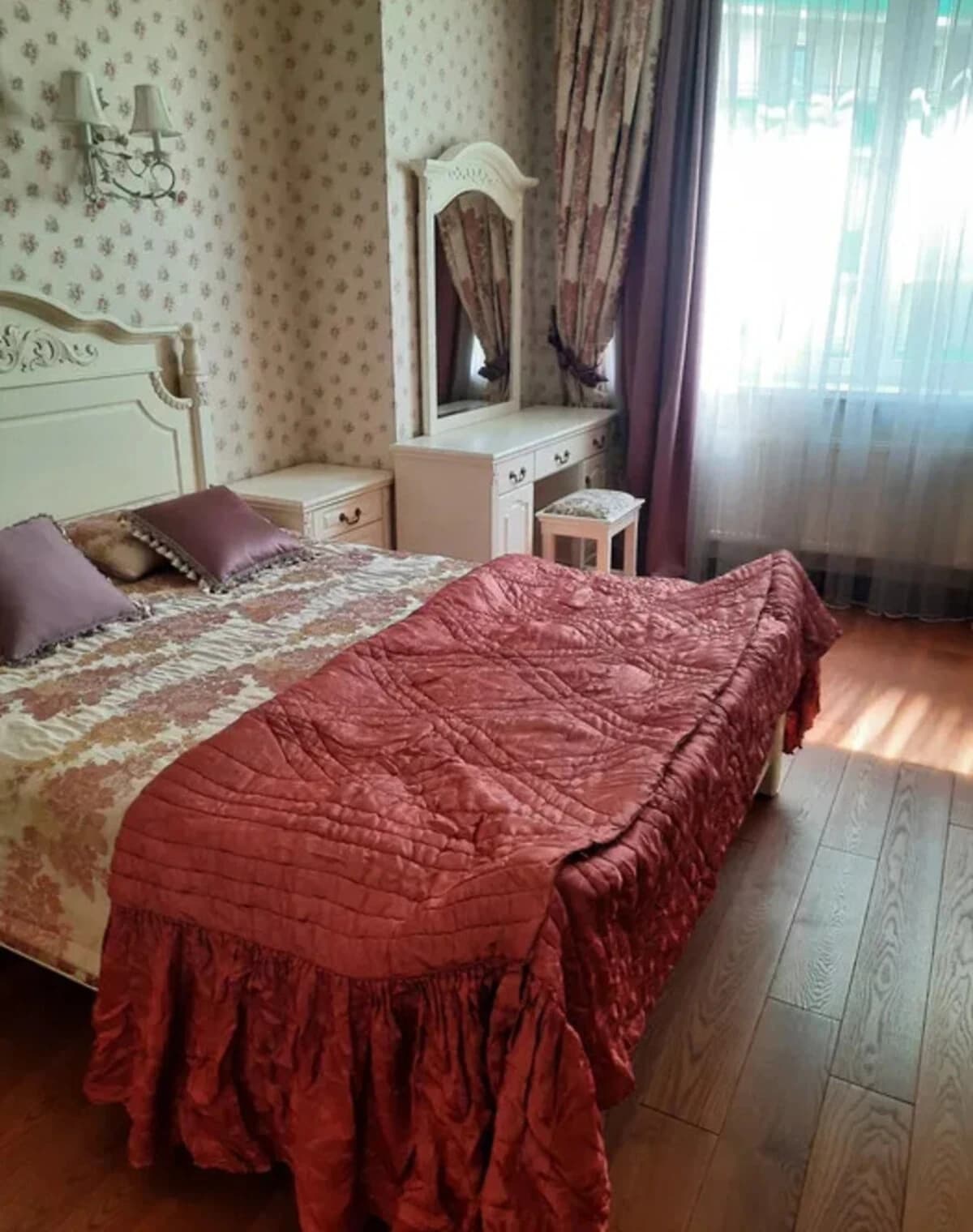 3-кімнатна квартира, Вітряні Гори: дизайнерський ремонт, закритий двір - фото 1