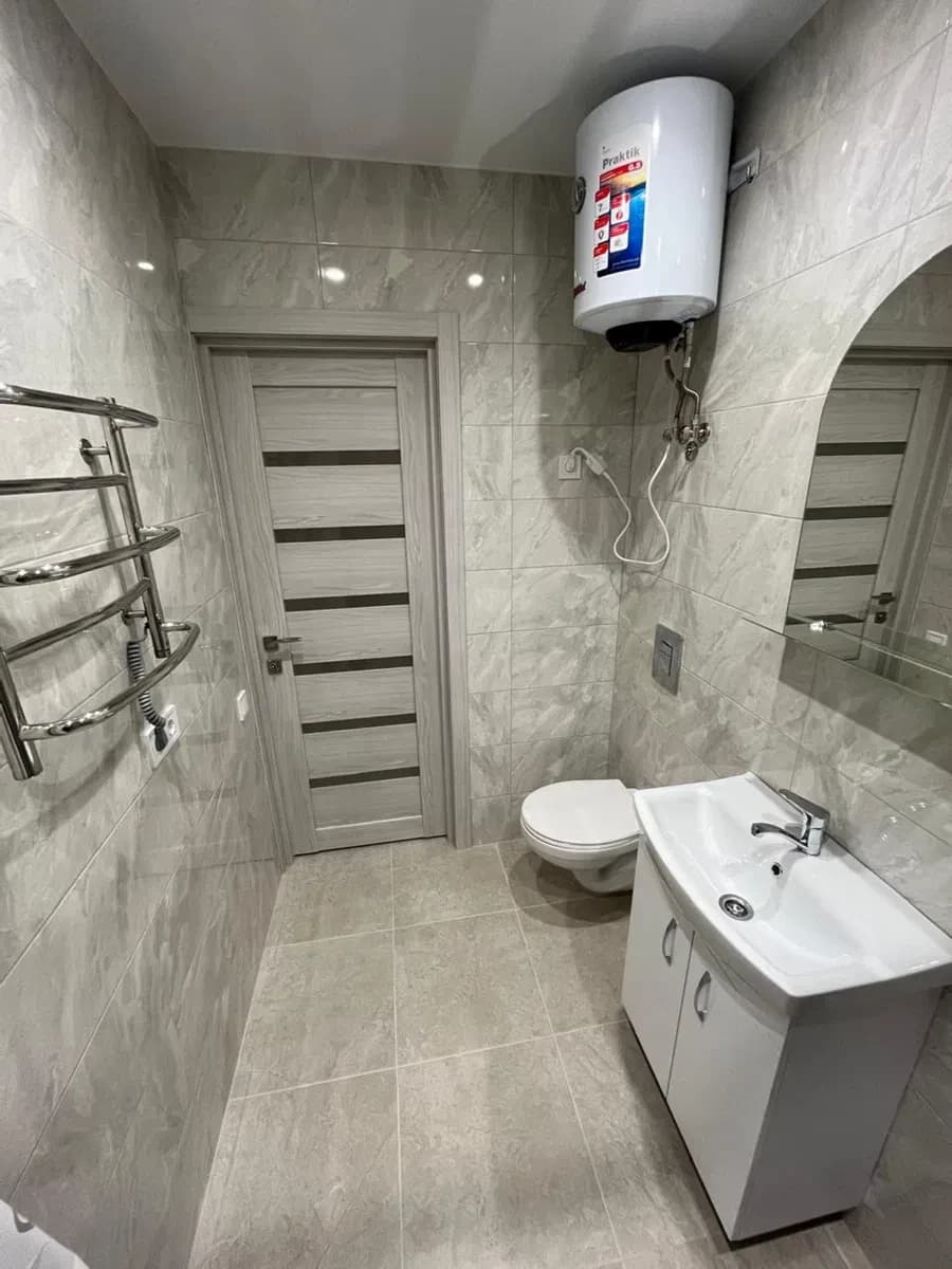 1-кімнатна квартира у ЖК Навігатор: євроремонт, тепло і вода без світла - фото 4