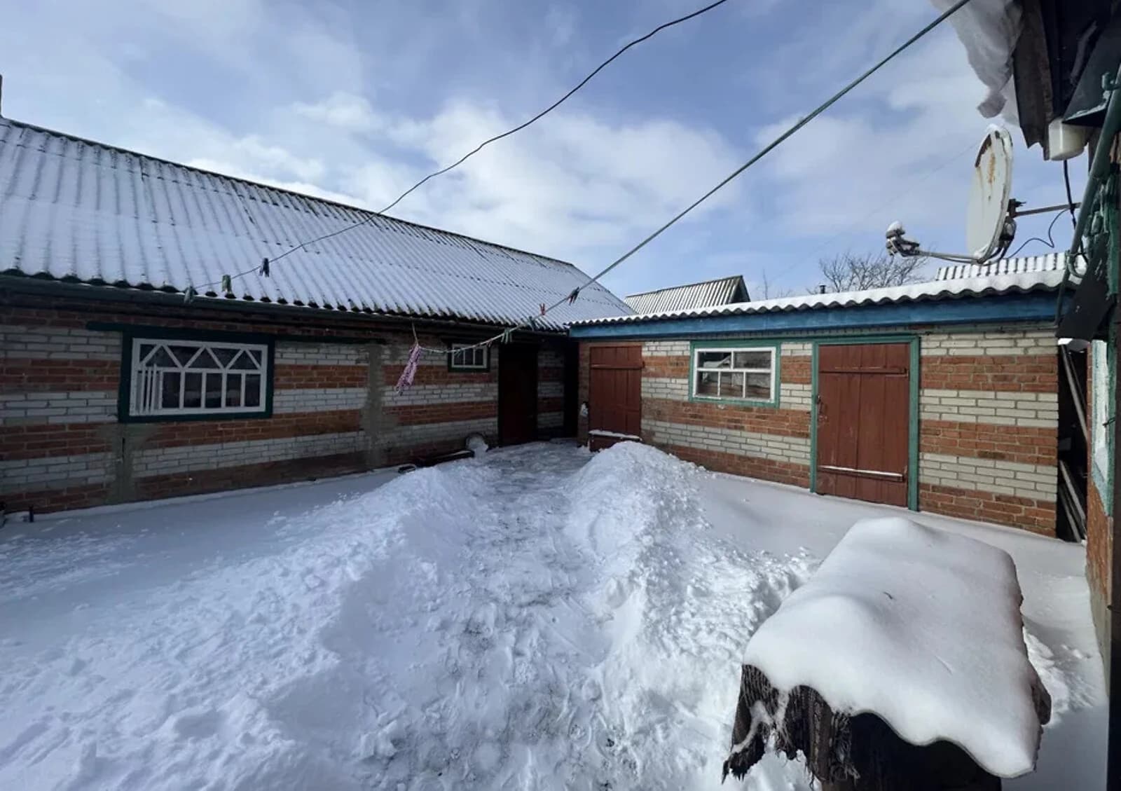 Будинок, Верхня Сироватка: газове та пічне опалення, свердловина - фото 3