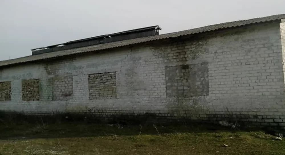 Приміщення, Скулин: біля залізничної колії, заїзд для фур - фото 3