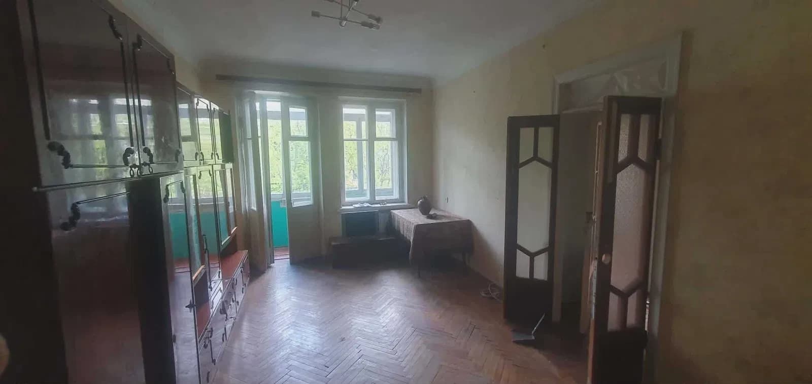 Сталінка, Печерський: метро за 50 м, 3-метрові стелі - фото 3