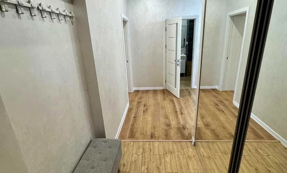1-кімнатна квартира, Печерський: укриття, метро Арсенальна, сталінка - фото 2