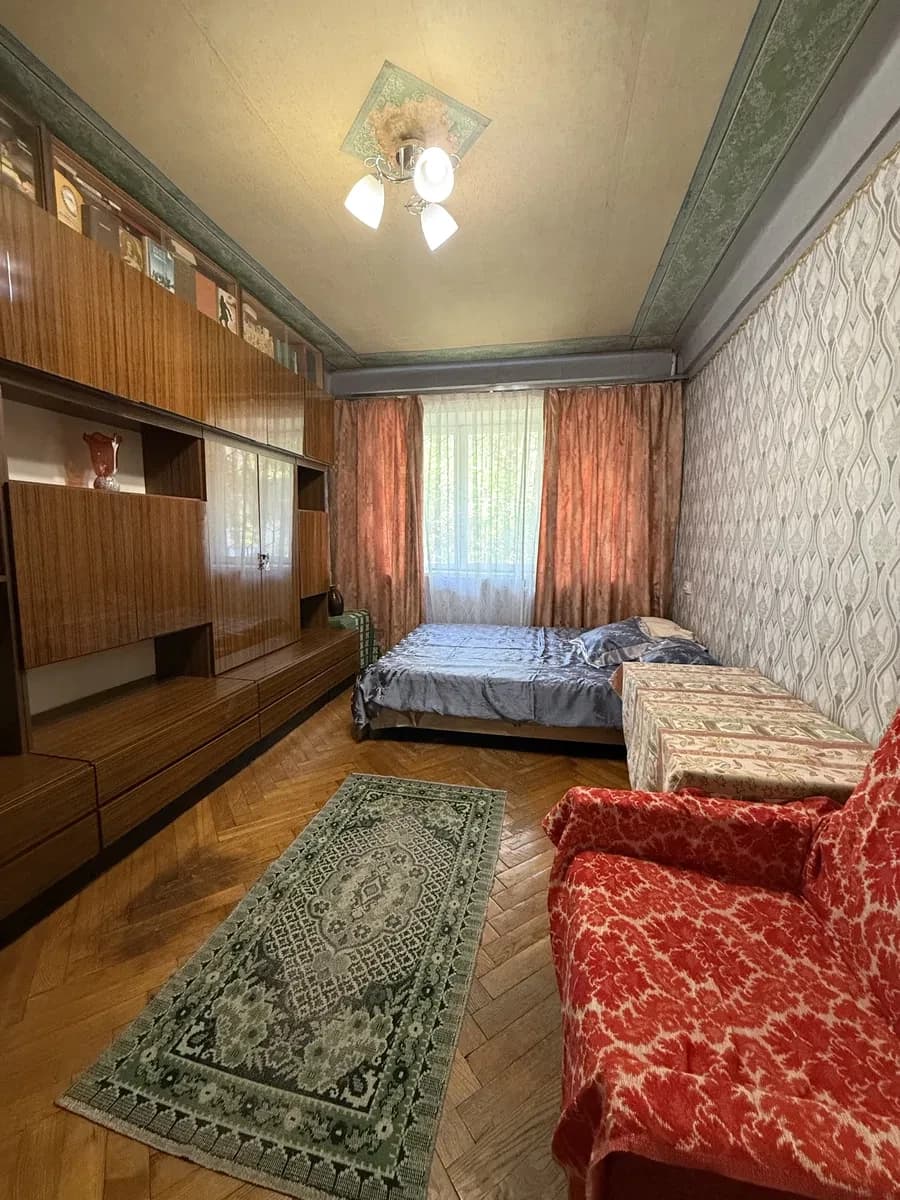 1-кімнатна квартира, Печерський: метро Печерська, укриття - фото 1