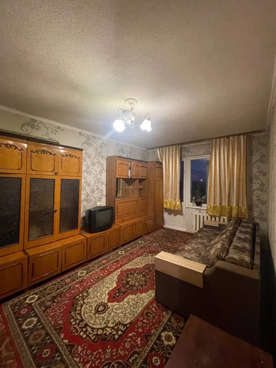 1-кімнатна квартира, Біла Церква: косметичний ремонт, меблі - фото 1