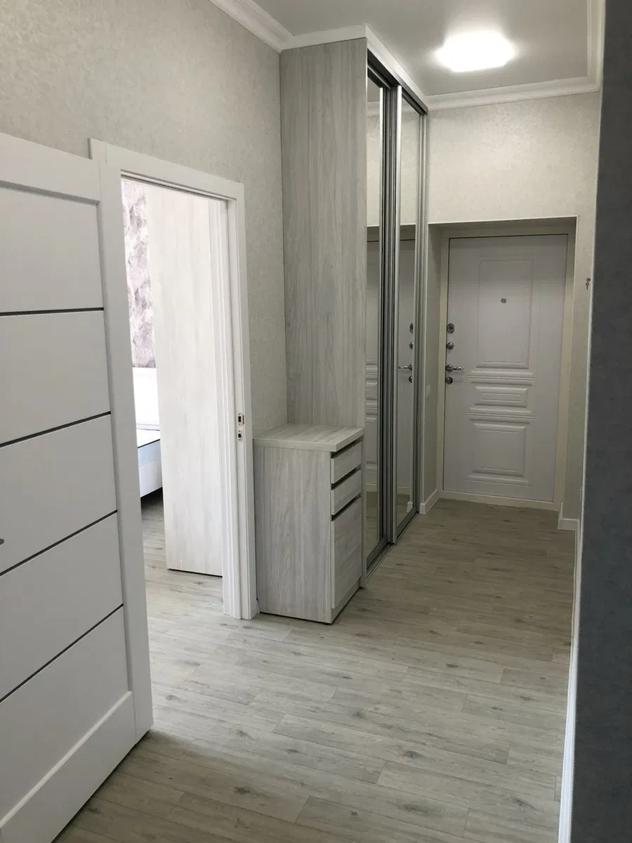 2-кімнатна квартира, Краматорськ: центр міста, авторський ремонт