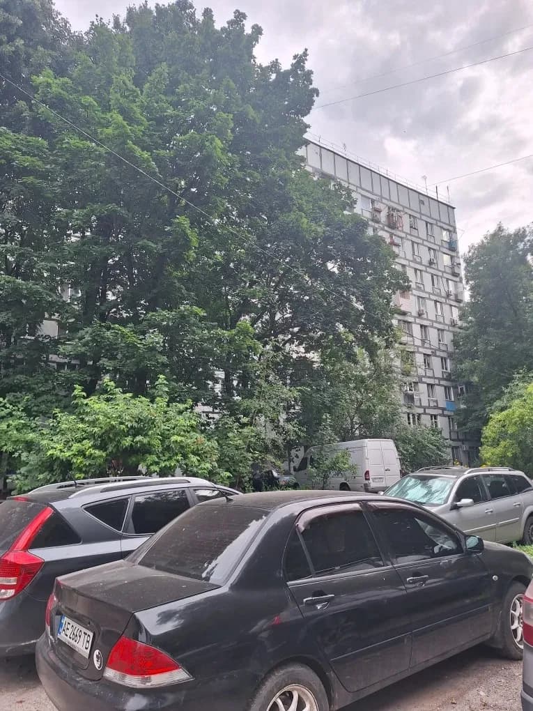 Малосімейка, Тополь 2: меблі та техніка, для одного або пари - фото 4