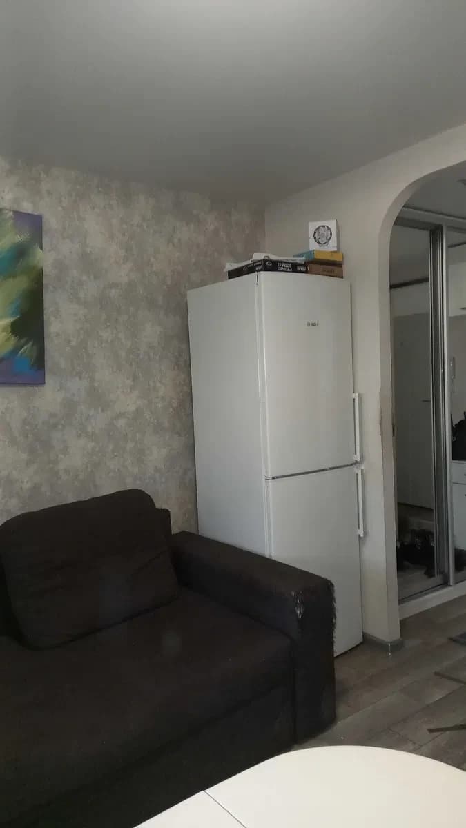 Студія, Салтівський: євроремонт, лоджія з робочим місцем - фото 3