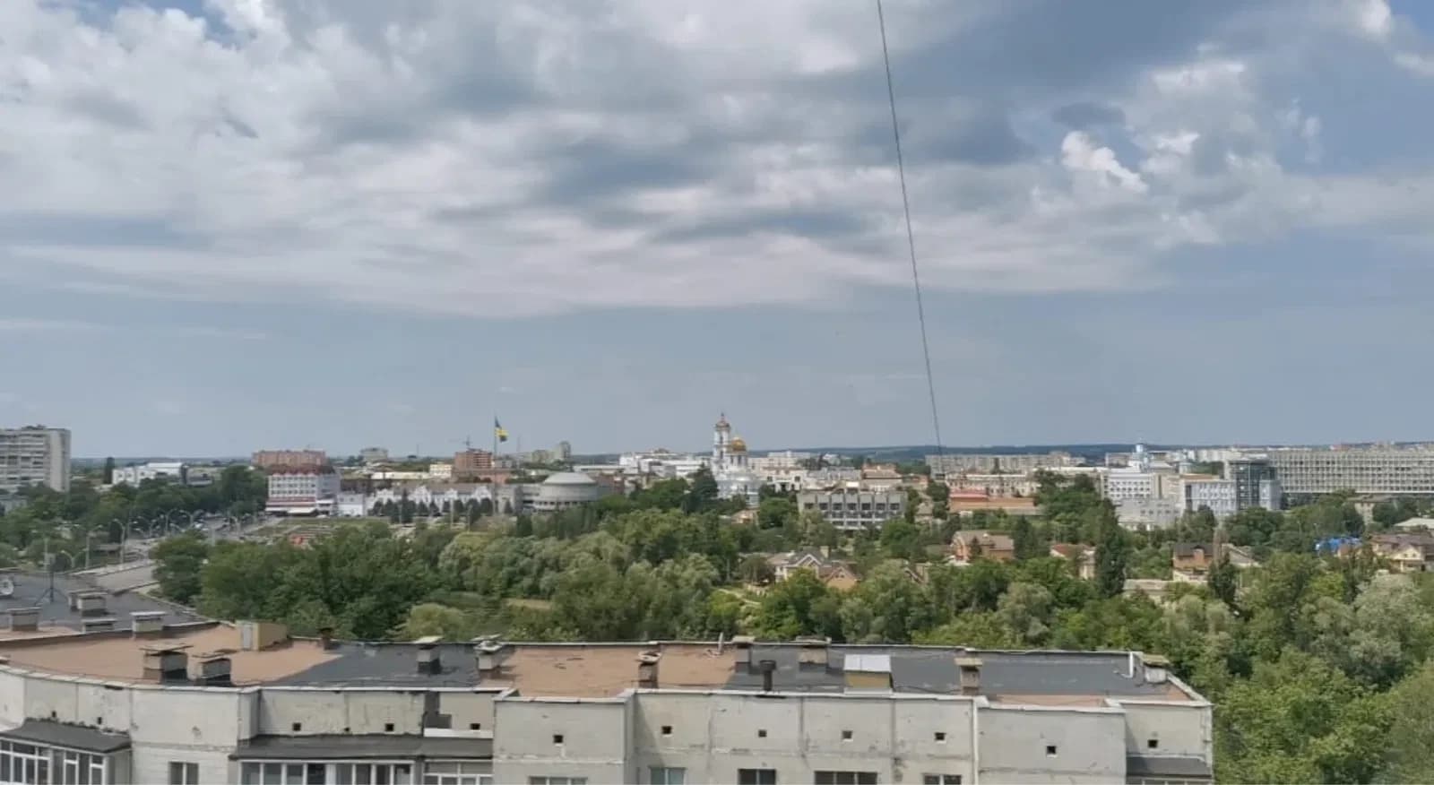 3-кімнатна квартира, Суми: вид на Псел, автономний генератор
