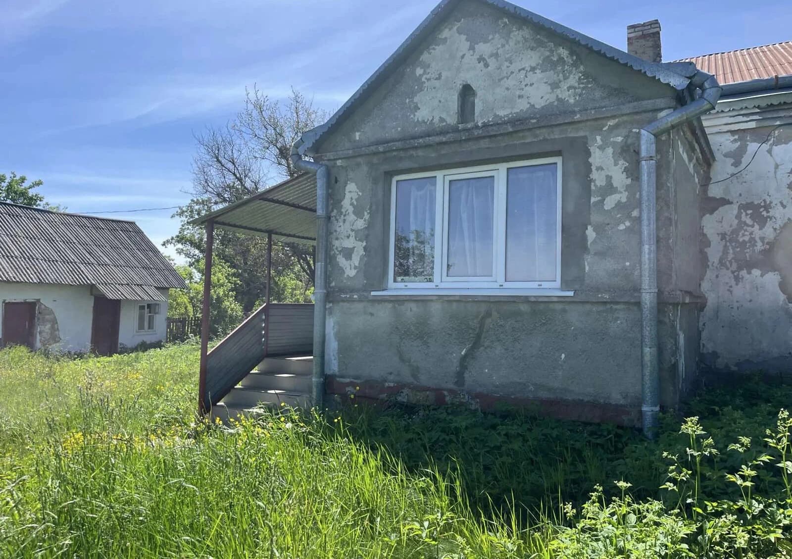 Будинок, Відродження: сад, цегляні стіни