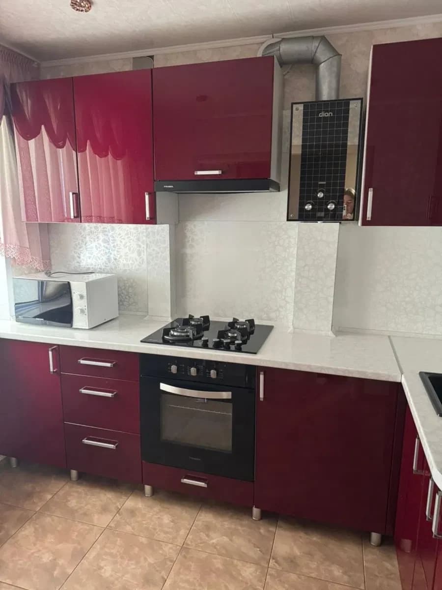2-кімнатна квартира, Павлоград: для 5-6 осіб, можна з тваринами - фото 1