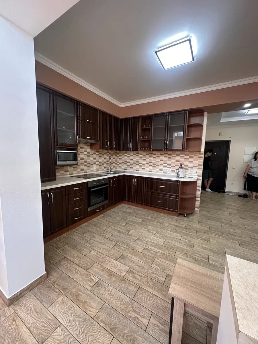 Студія у ЖК Сімейна Фортеця: кухня-вітальня, газове опалення - фото 2