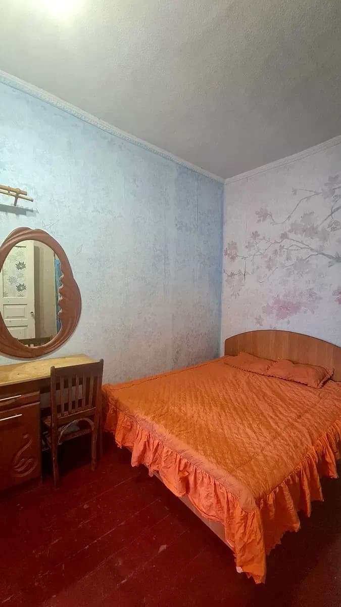 Будинок, Виповзки: 25 соток, пічне опалення, гараж - фото 3