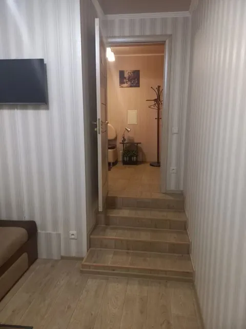 Приміщення, Київський: фасадне, метро Ярослава Мудрого 5 хв - фото 4