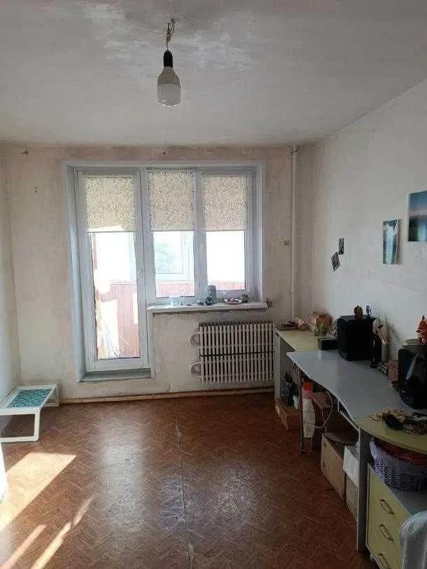 1-кімнатна квартира, Салтівський: метро Салтівська, меблі