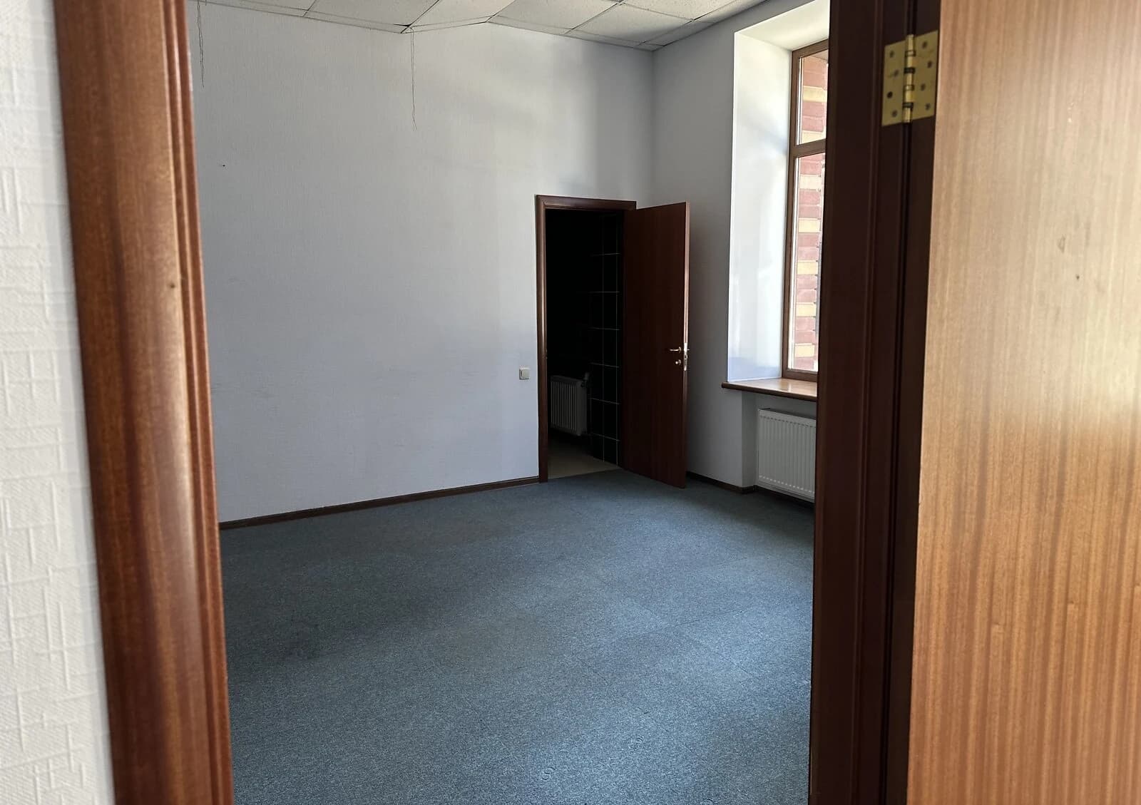 Офіс, Стара Дарниця: бізнес-центр, резервне живлення - фото 2