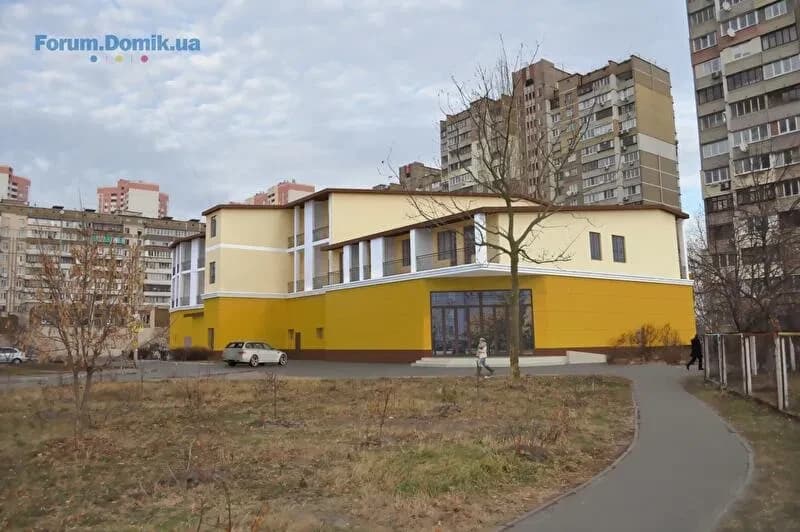 Приміщення, Деснянський: власний вхід з вулиці, прохідне місце - фото 3