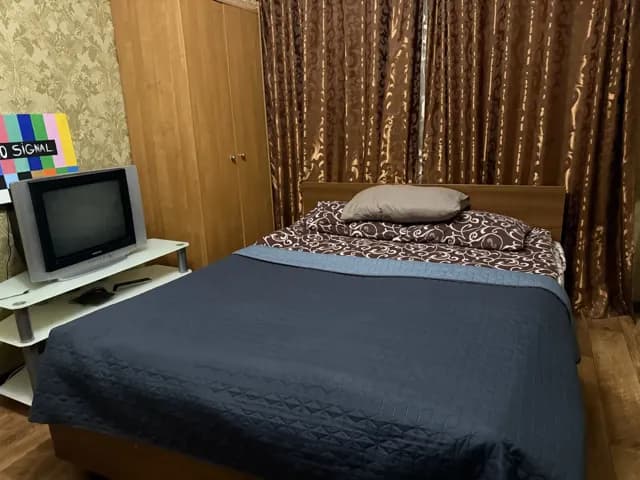 1-кімнатна квартира, Черкаси: біля ТЦ Pioneer, світло не вимикають - фото 1