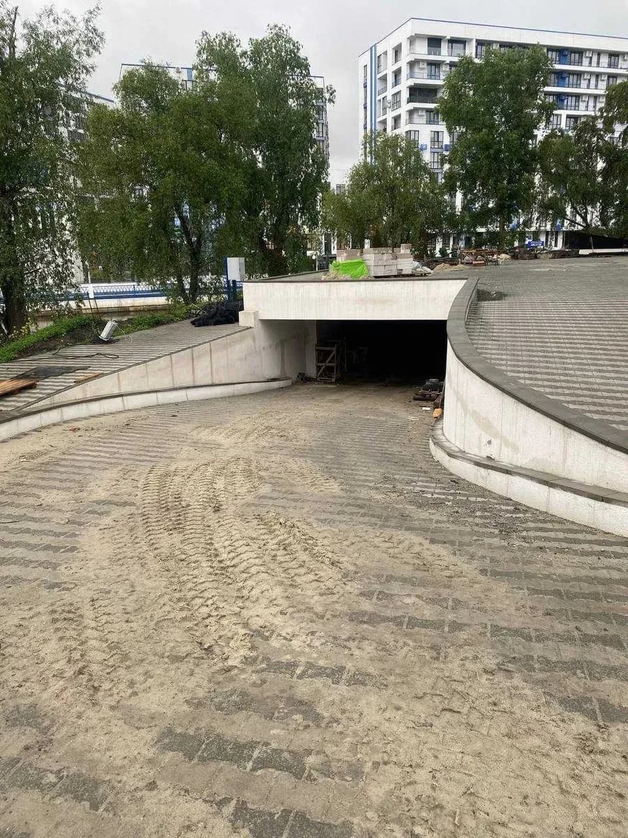 Паркомісце у ЖК Рів'єра: 2 місця, біля метро Славутич - фото 4