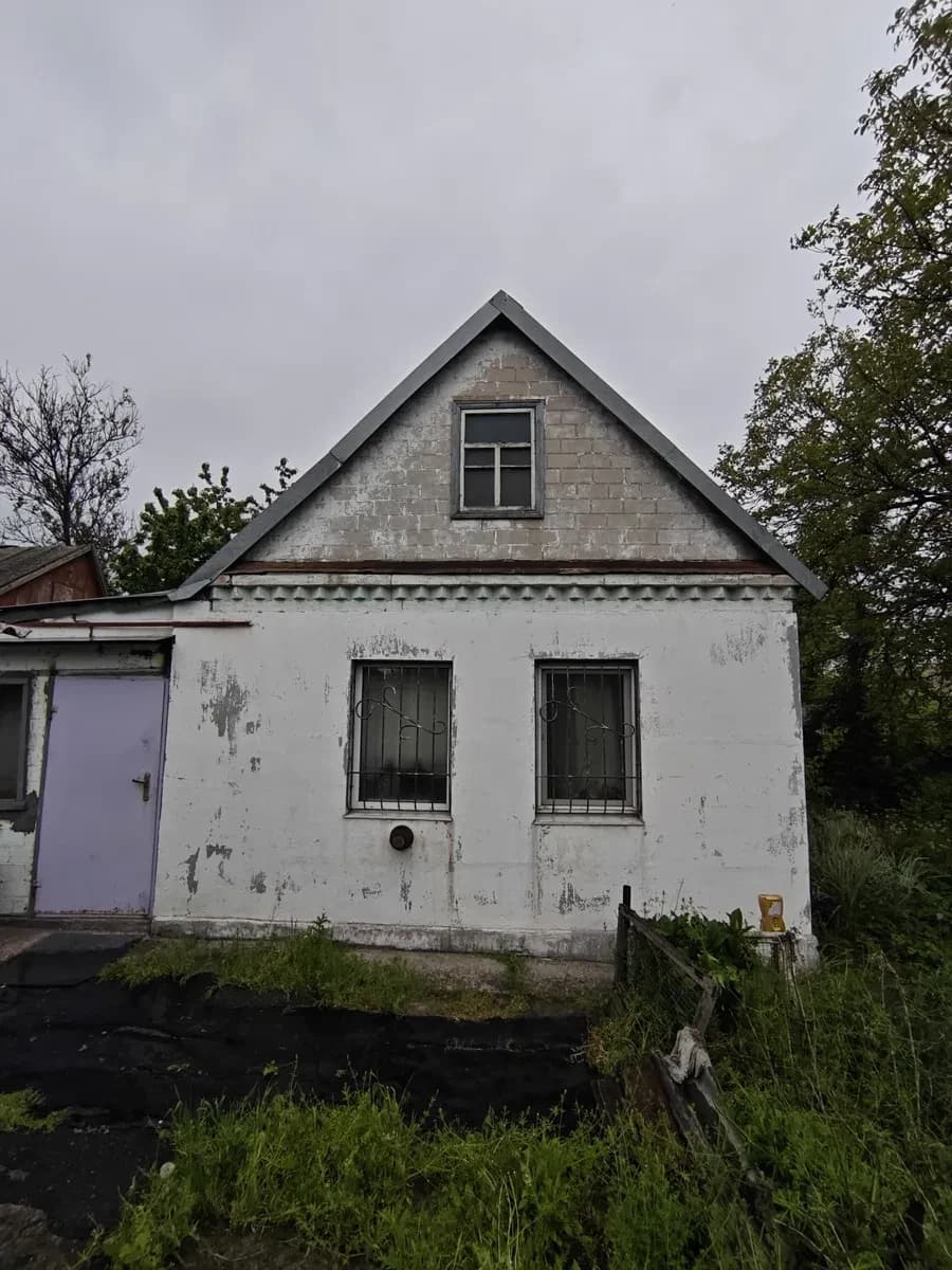 Будинок, Кам'янське: 10 соток, літня кухня з опаленням