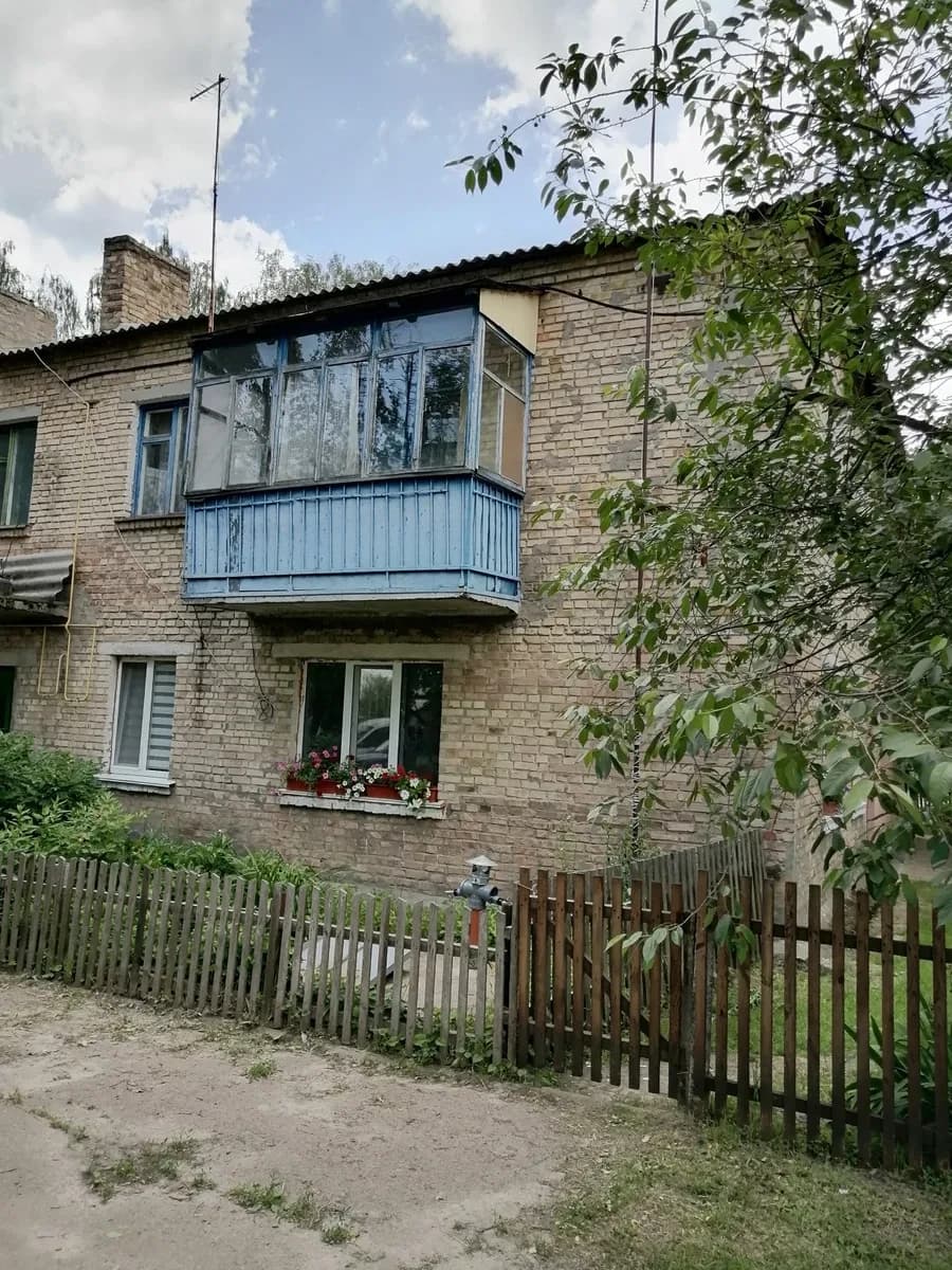 3-кімнатна квартира, Заворичі: тепло без світла, станція за 10 хв пішки
