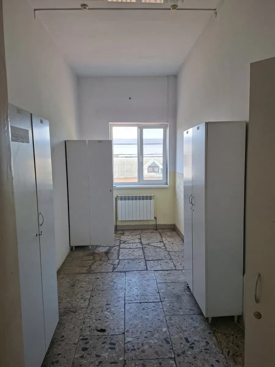 Офіс, Виноградів: 2-й поверх, 4 кабінети, 2 входи - фото 2