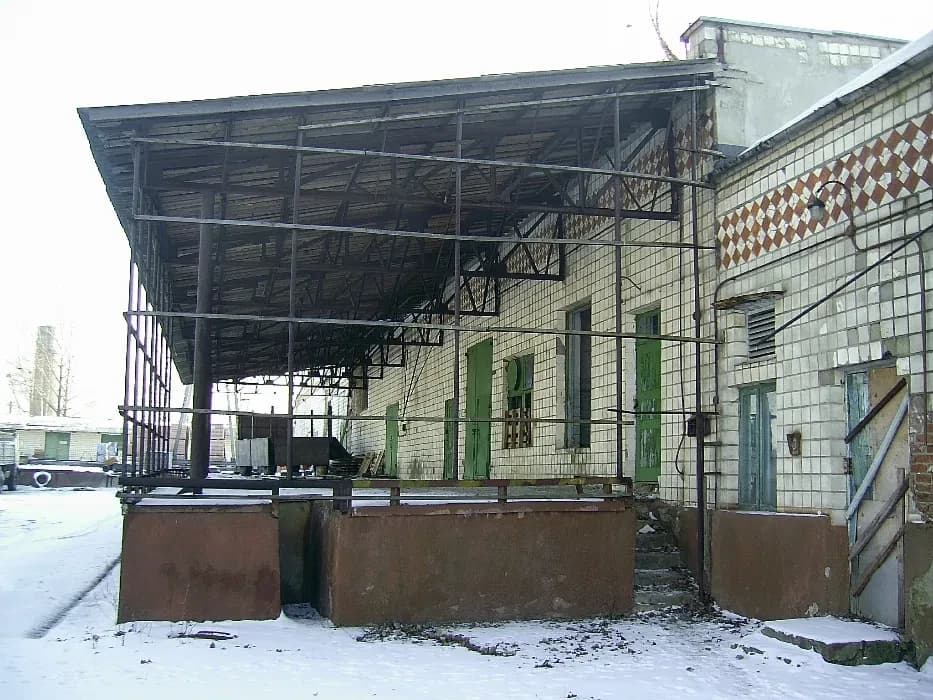 Склад, Сарни: рампа, залізнична колія, 2 поверхи - фото 4