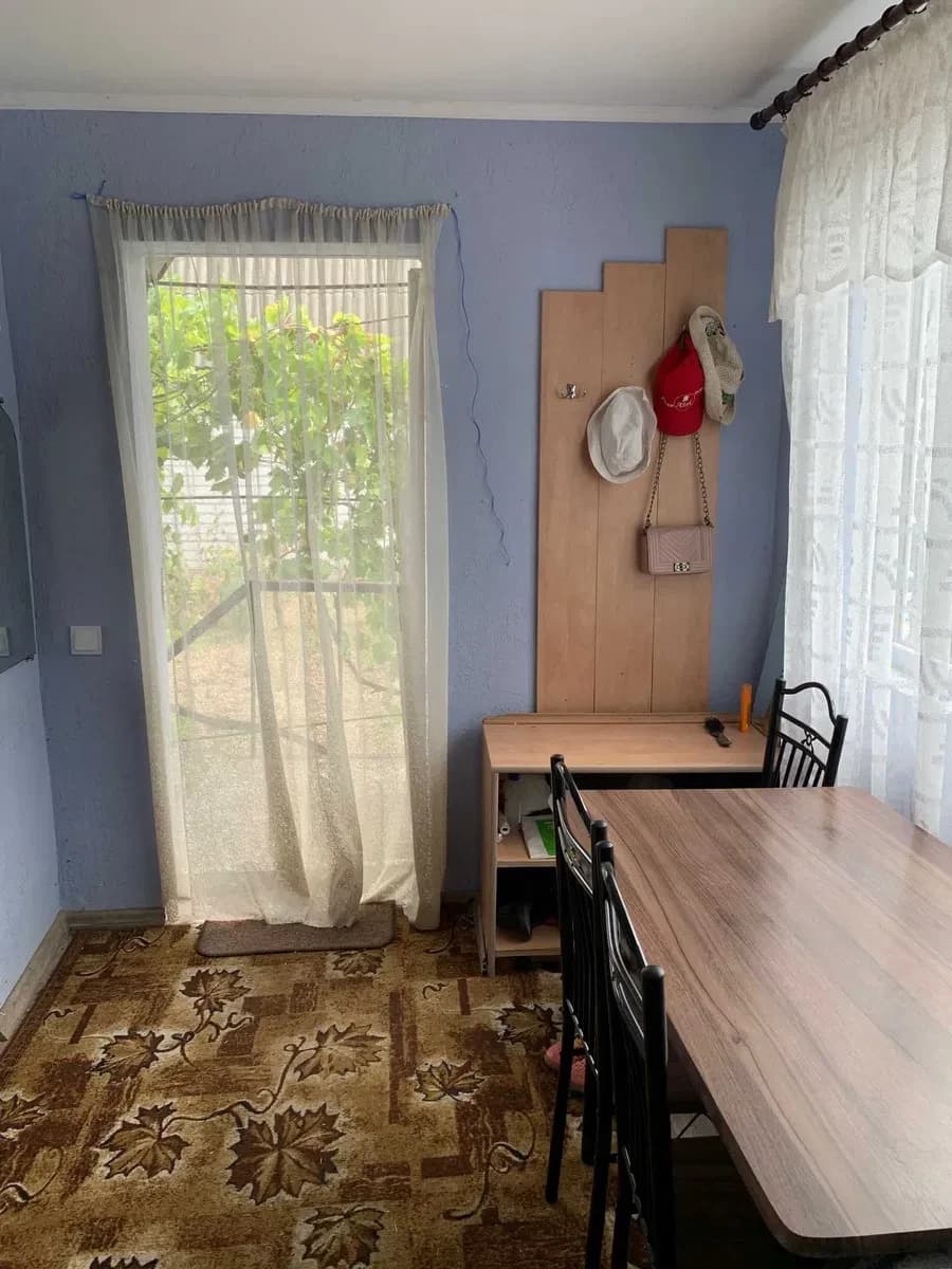 Дача, Кам’янське: 100 м до пляжу, балкон-тераса - фото 3