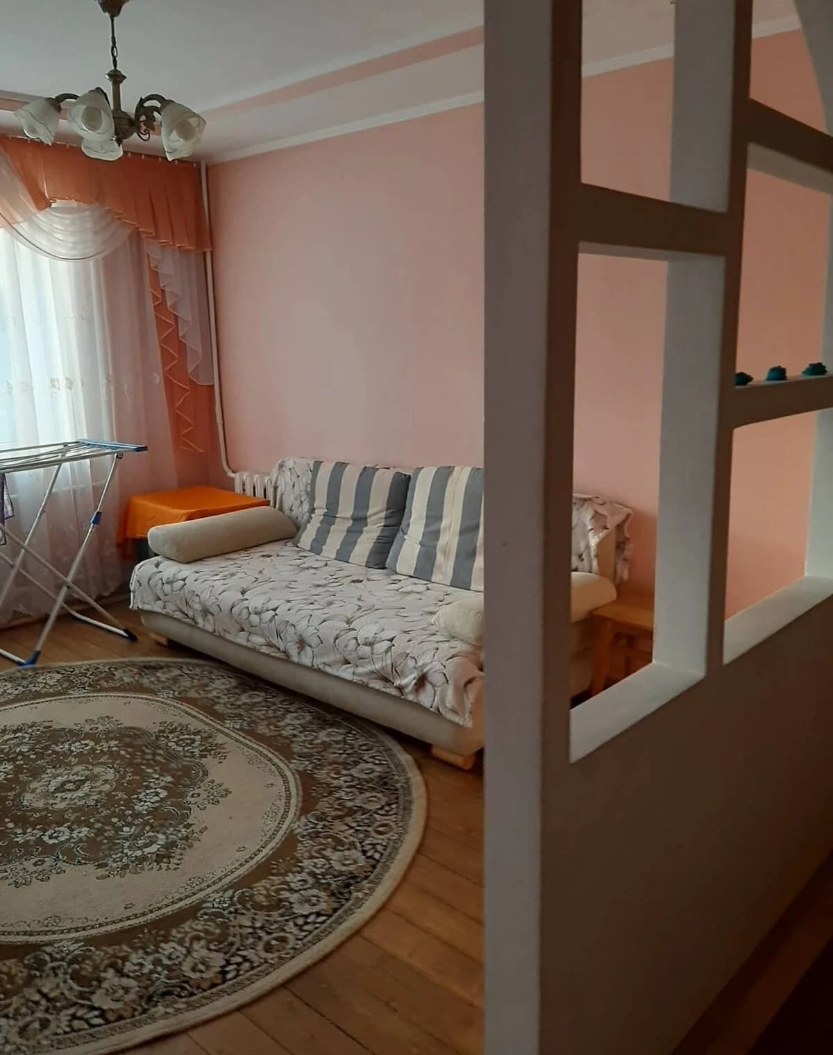 2-кімнатна квартира, Кривчиці: цегляний будинок, внутрішній двір - фото 4