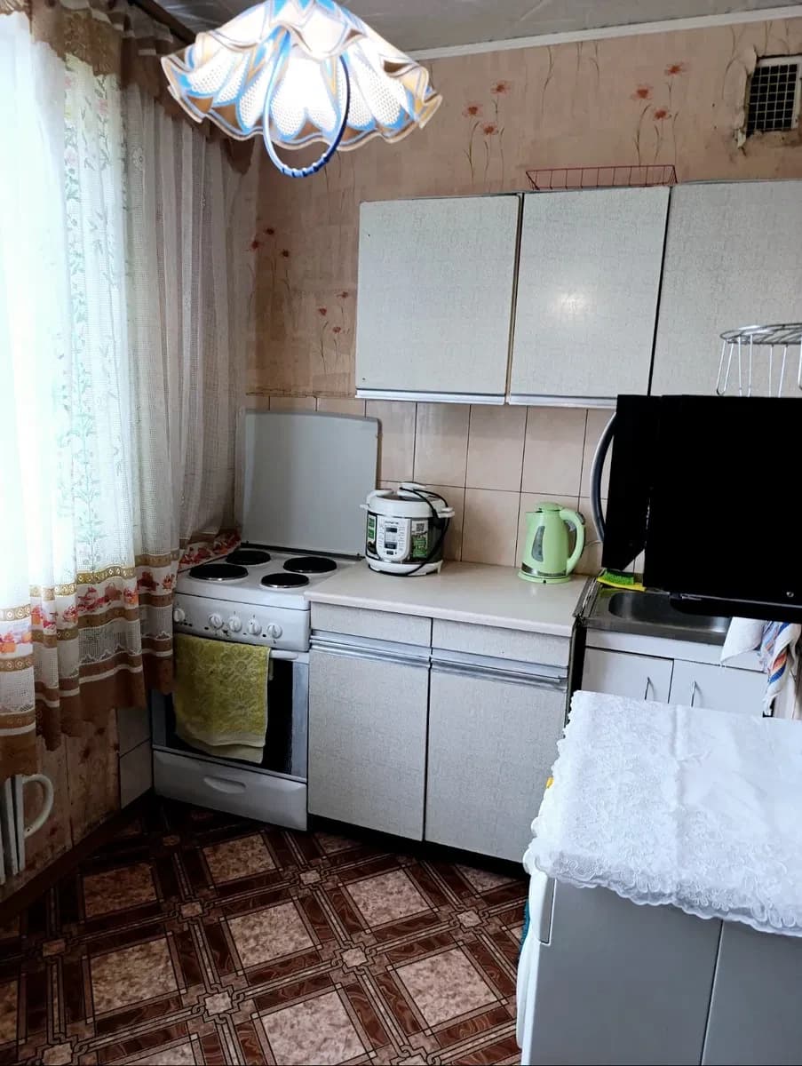 3-кімнатна квартира, Роганський житловий масив: метро Індустріальна 10 хв - фото 3