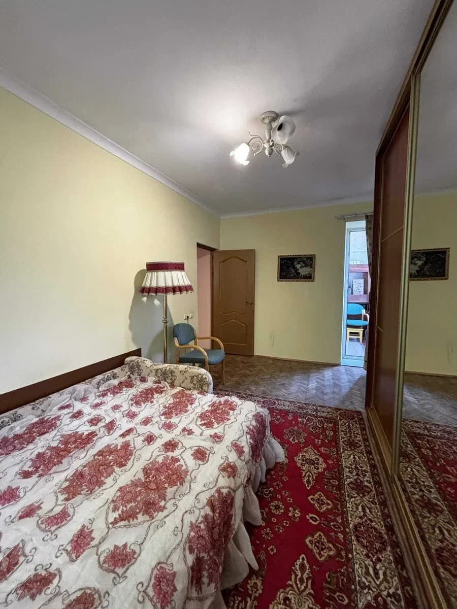 2-кімнатна квартира, Франківський: ремонт, тиха зелена вулиця - фото 2