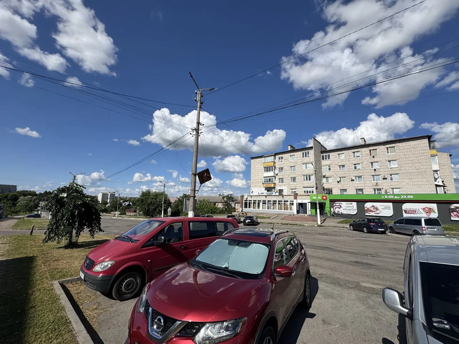 Комерційне приміщення, Миронівка: фасадне, з ремонтом, парковка - фото 4