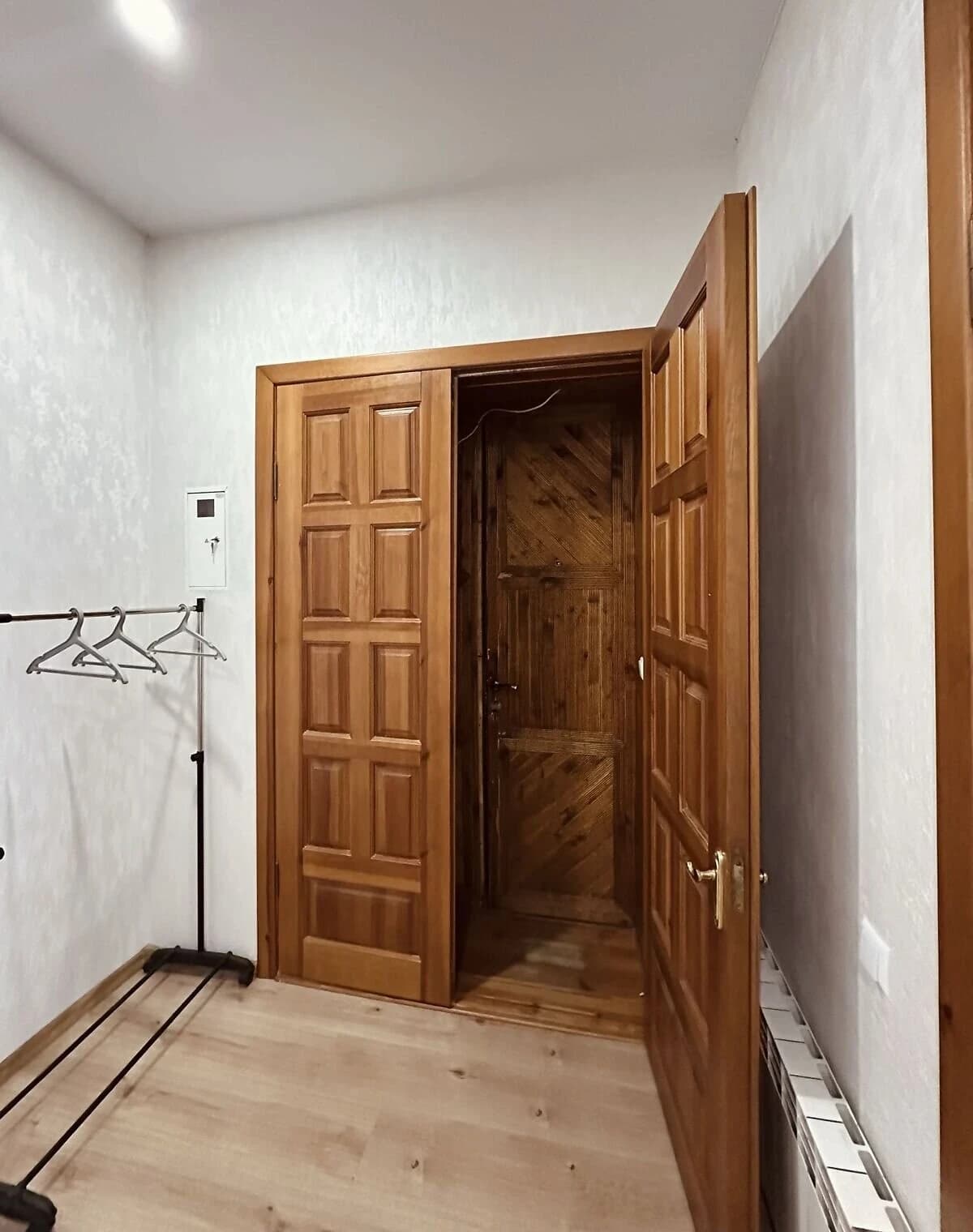 2-кімнатна квартира, Нікополь: євроремонт, газове опалення - фото 2
