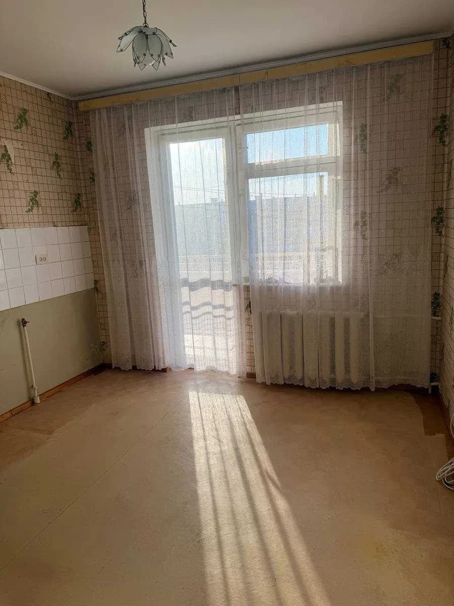 4-кімнатна квартира у ЖК Болгарське містечко: без меблів - фото 2