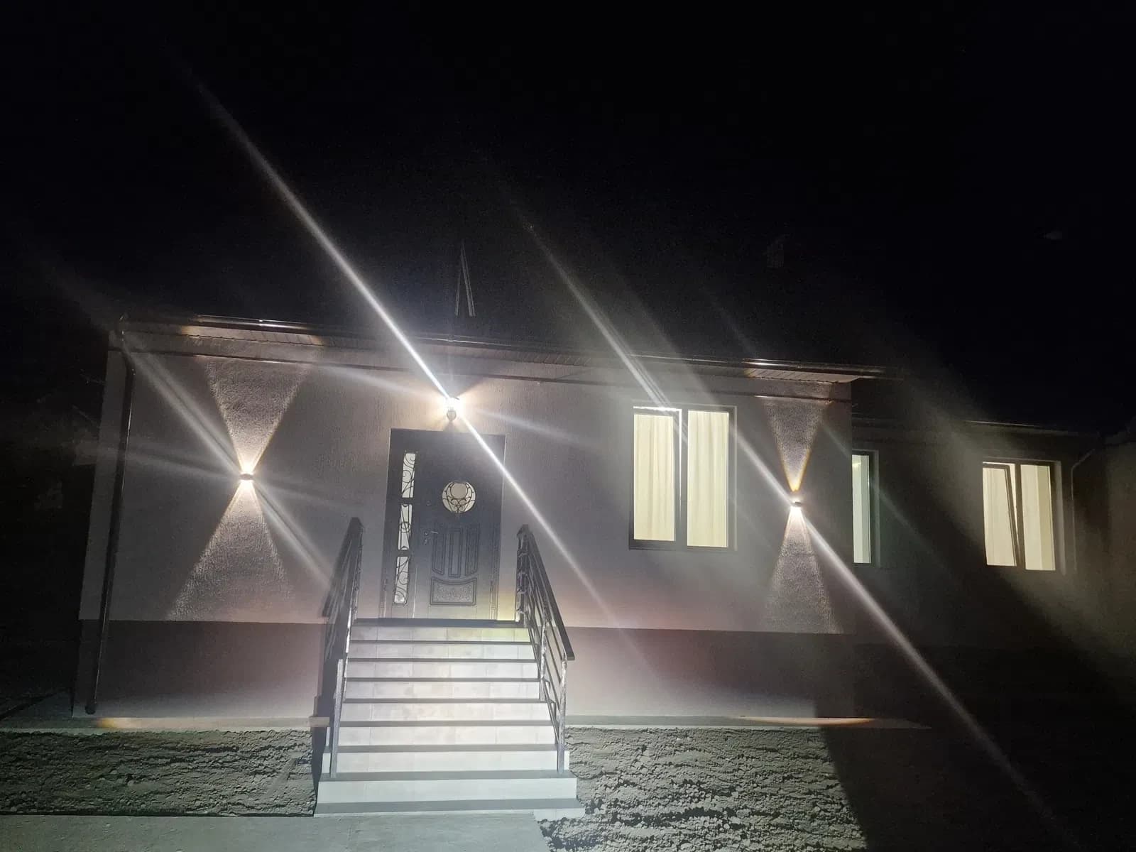 3-кімнатна квартира, Чернівці: євроремонт, окремий двір - фото 2