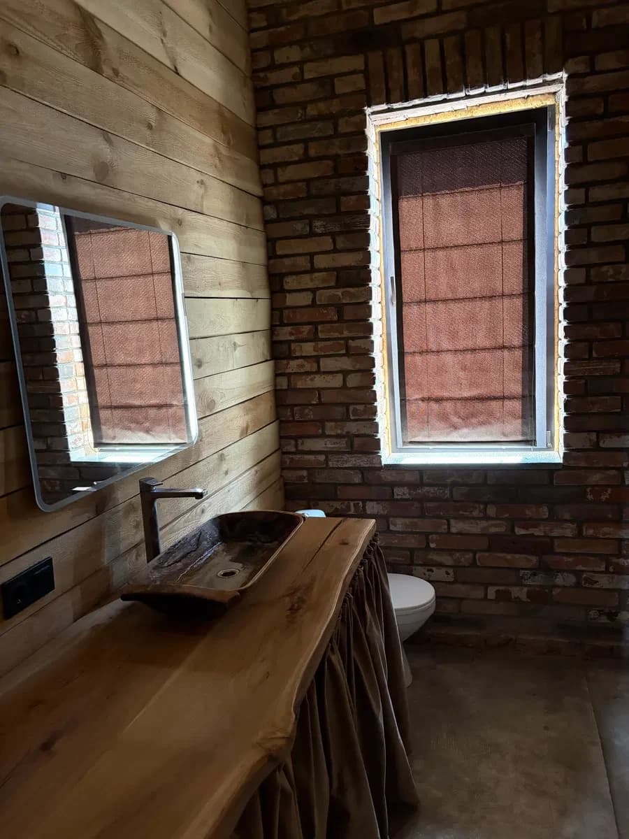 Приміщення у центрі: тераса 80 м², камін на дровах - фото 5