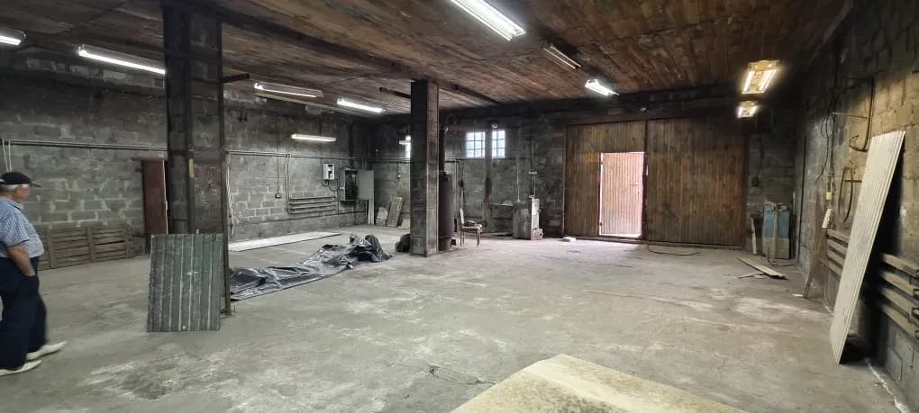 Цех, Коростень: під виробництво, 380 В, душ і санвузол
