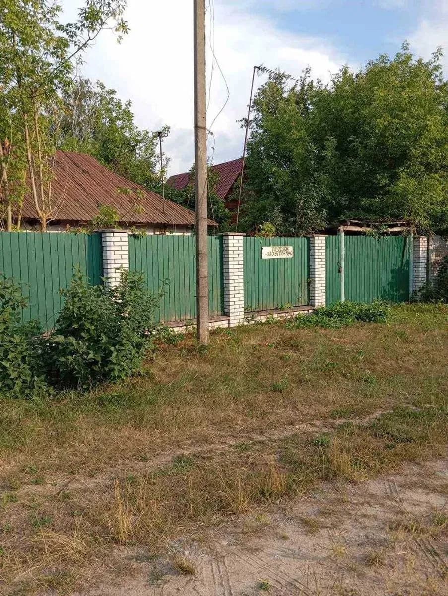 Будинок, Красне: 60 км від Києва, ліс, 6,4 сотки