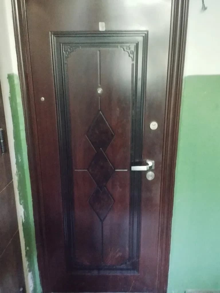 1-кімнатна квартира у ЖК Рибалка 3: приватизована, під ремонт, торг