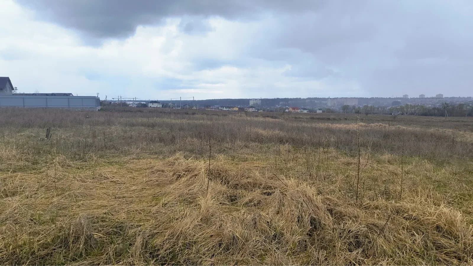 Ділянка 12 соток, Гостомель: парк і зелена зона, ліс у межах 1 км - фото 3