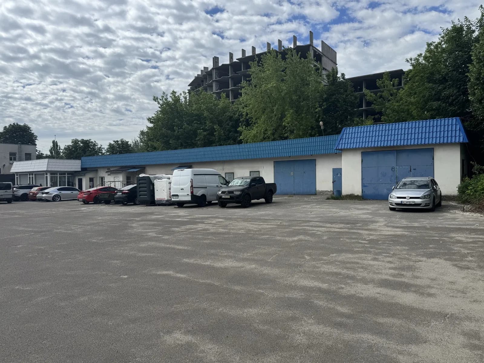 Паркомісце, Голосіївський: закрита територія, охорона, відеоспостереження - фото 4