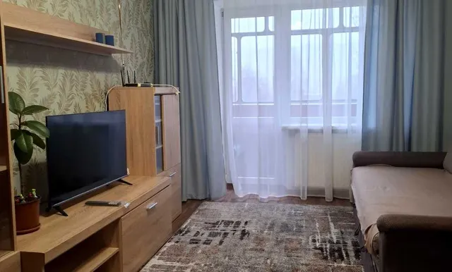 2-кімнатна квартира, Подільський: не кутова, під оренду