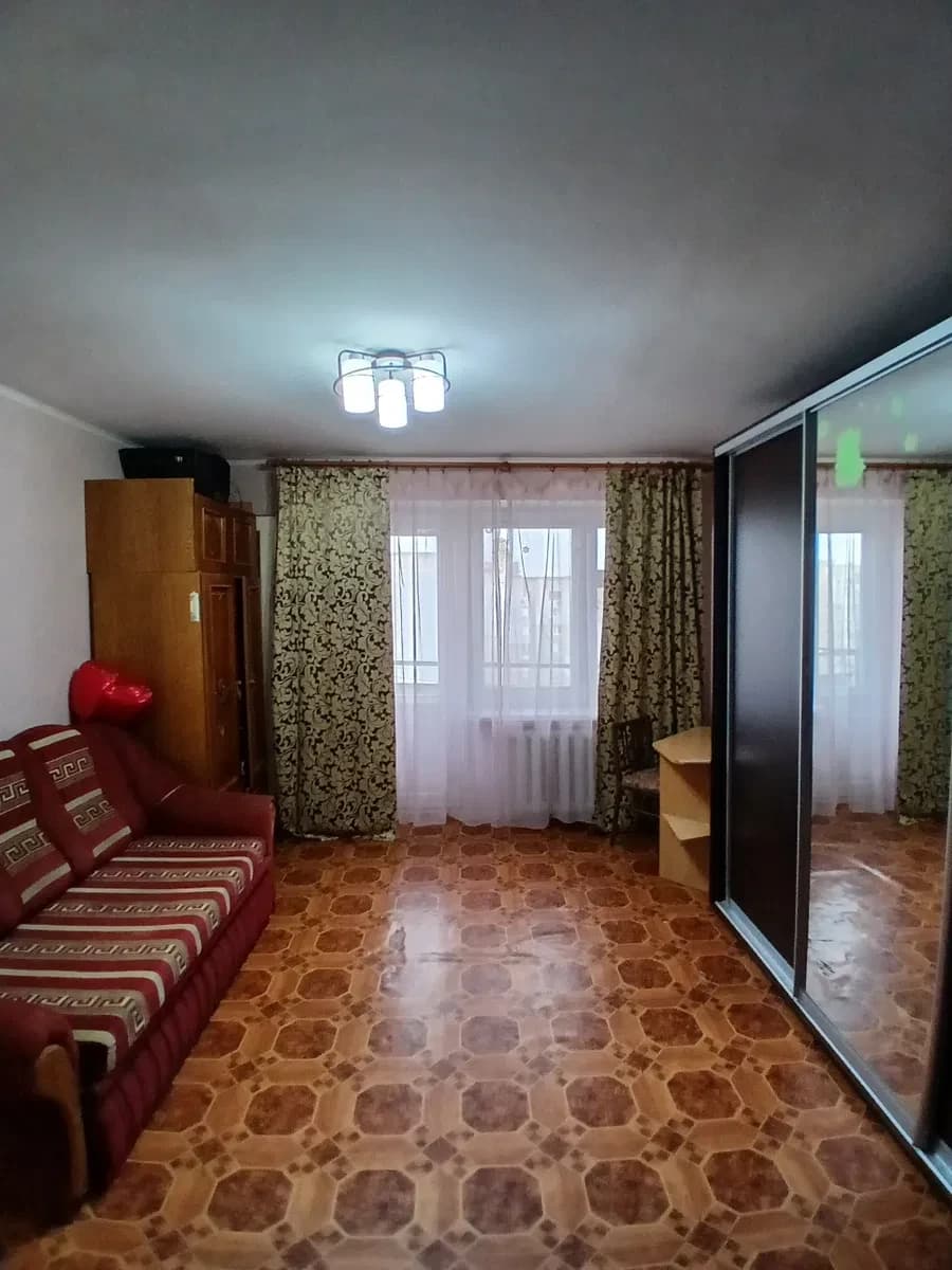 1-кімнатна квартира, Південне: центр міста, біля школи - фото 1