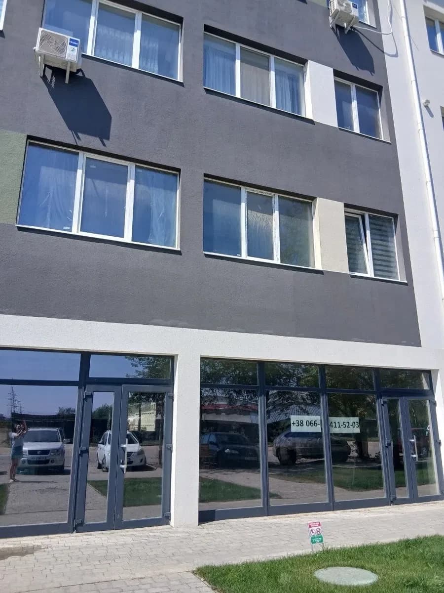 Приміщення у ЖК Тиса Renovation: діючий орендар, готовий ремонт - фото 1