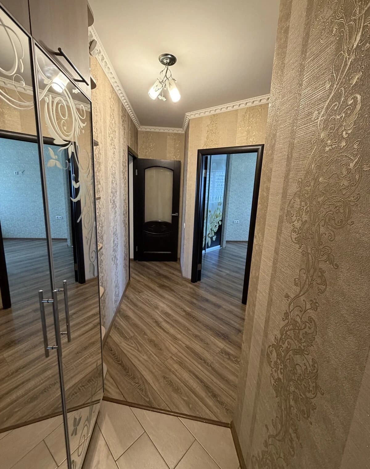 2-кімнатна квартира, Бригантина: євроремонт, меблі та техніка - фото 2